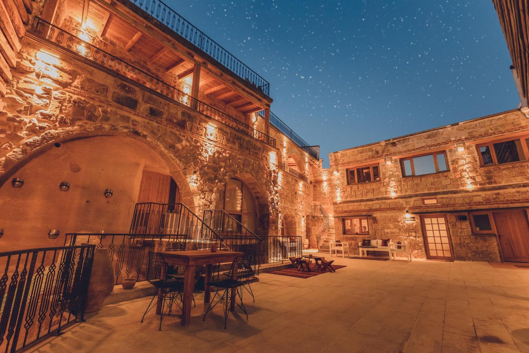 Pinhan Cave Suites Uchisar Exterior foto